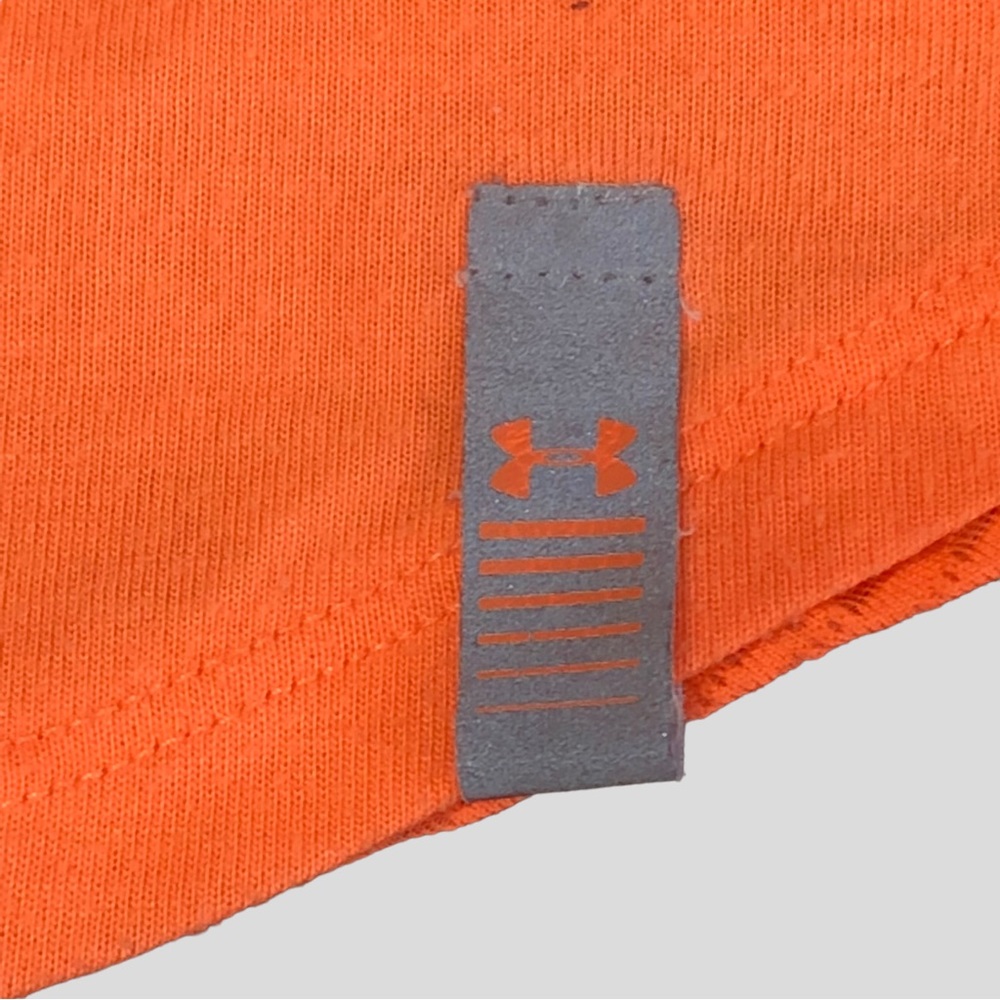 Under Armour Heat Gear Woman’s Top Size Medium Orange Semi Fitted Workou… - Picture 4 of 6